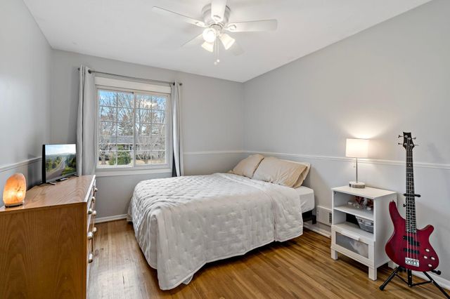 4048 Cinnabar Drive, Eagan, MN 55122