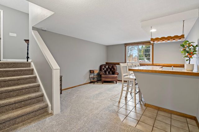 4048 Cinnabar Drive, Eagan, MN 55122