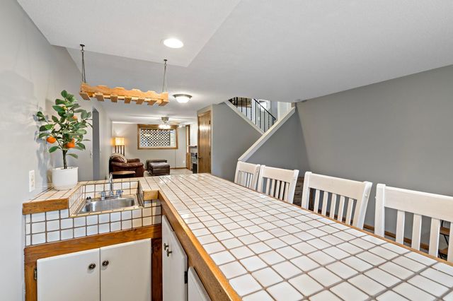 4048 Cinnabar Drive, Eagan, MN 55122