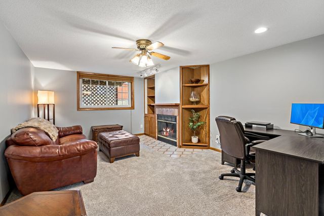 4048 Cinnabar Drive, Eagan, MN 55122