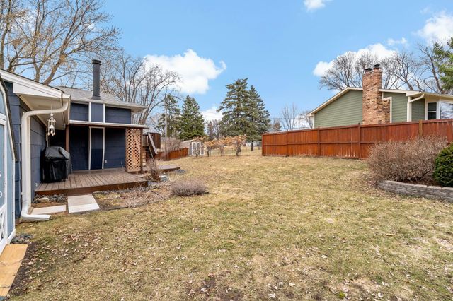 4048 Cinnabar Drive, Eagan, MN 55122