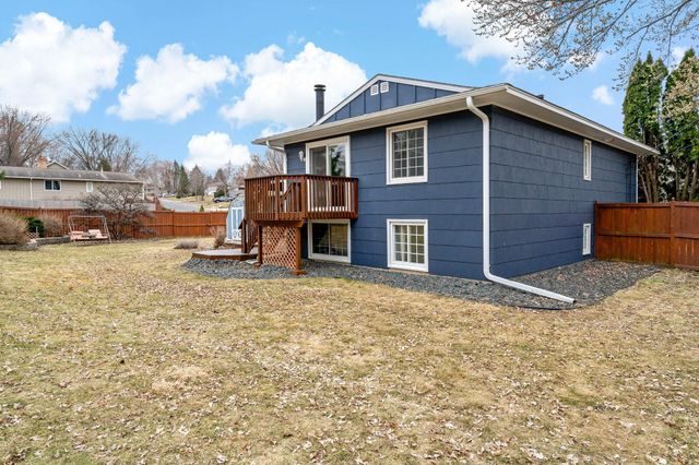 4048 Cinnabar Drive, Eagan, MN 55122