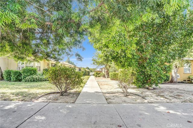 15212 Victory Blvd 4, Van Nuys, CA 91411