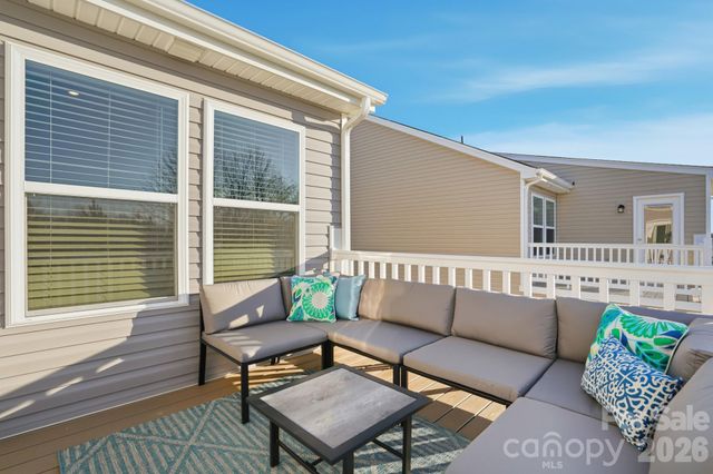 3847 Cheyney Park Drive, Charlotte, NC 28269