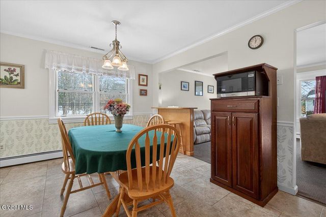 22 Thelma Street, Colonie, NY 12205