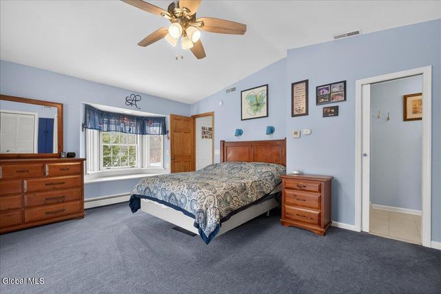 22 Thelma Street, Colonie, NY 12205