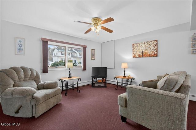 22 Thelma Street, Colonie, NY 12205