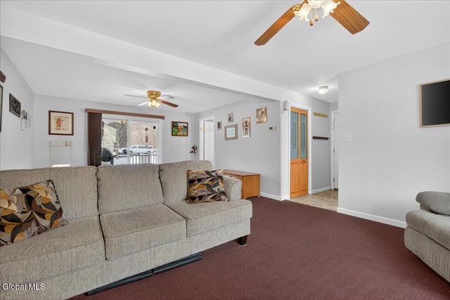 22 Thelma Street, Colonie, NY 12205