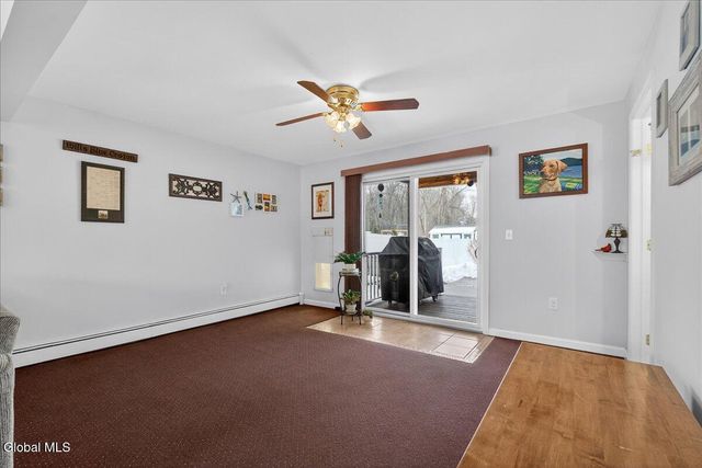 22 Thelma Street, Colonie, NY 12205