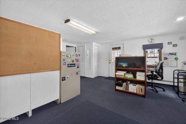 22 Thelma Street, Colonie, NY 12205