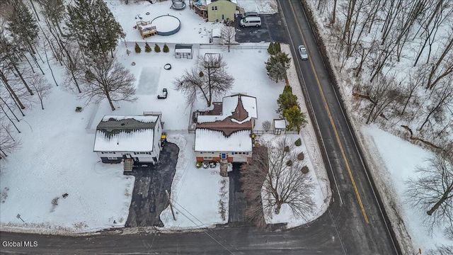 22 Thelma Street, Colonie, NY 12205