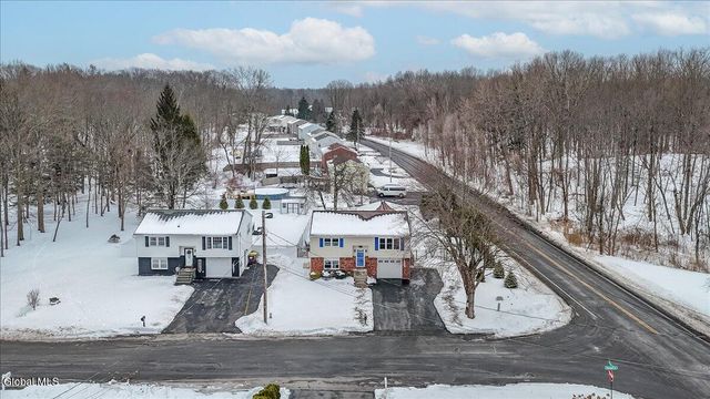 22 Thelma Street, Colonie, NY 12205