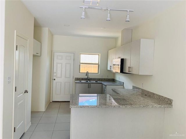1217 W Garfield Avenue 1, Alton, TX 78573