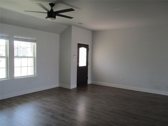 107 Tanglewood Drive, Tool, TX 75143