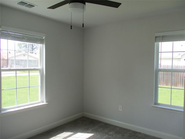 107 Tanglewood Drive, Tool, TX 75143