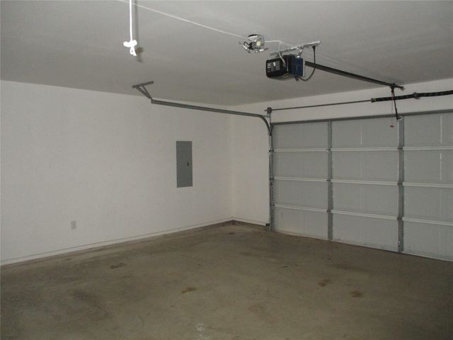 107 Tanglewood Drive, Tool, TX 75143