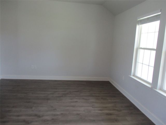 107 Tanglewood Drive, Tool, TX 75143