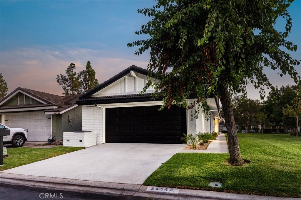 24142 Minnetonka Lane, Lake Forest, CA 92630 — photo 2
