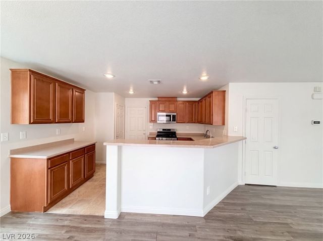 312 Big Cliff Avenue, North Las Vegas, NV 89031