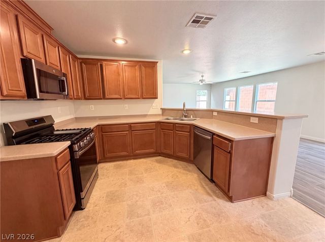 312 Big Cliff Avenue, North Las Vegas, NV 89031