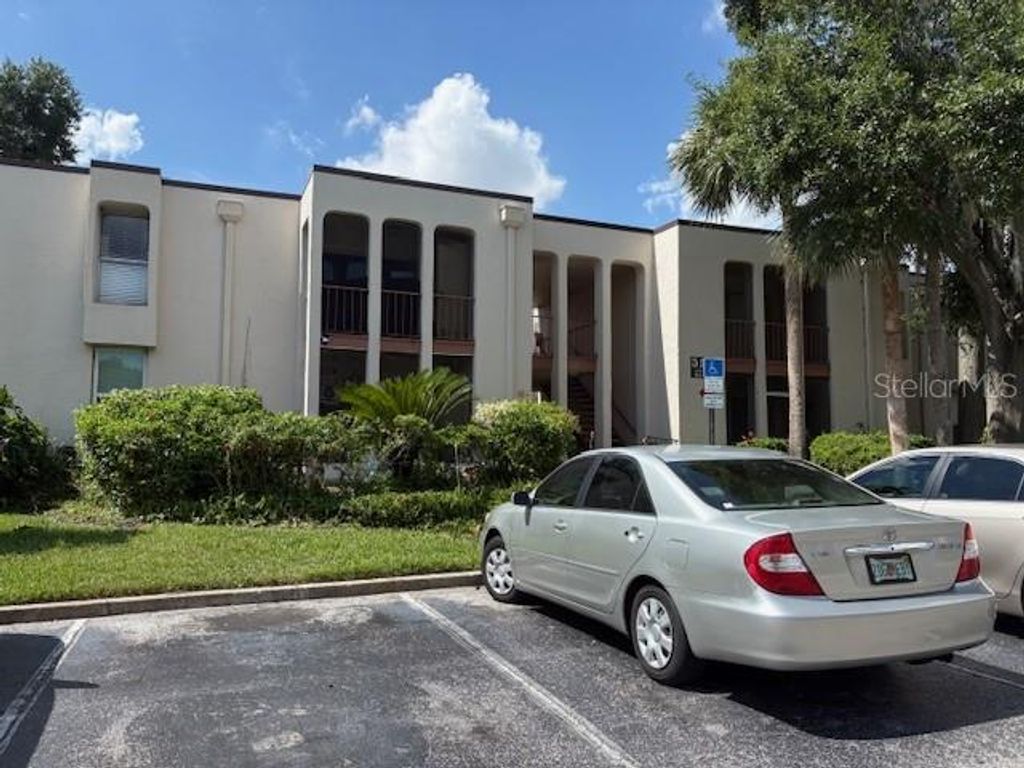 518 ORANGE DRIVE 12, Altamonte Springs, FL 32701