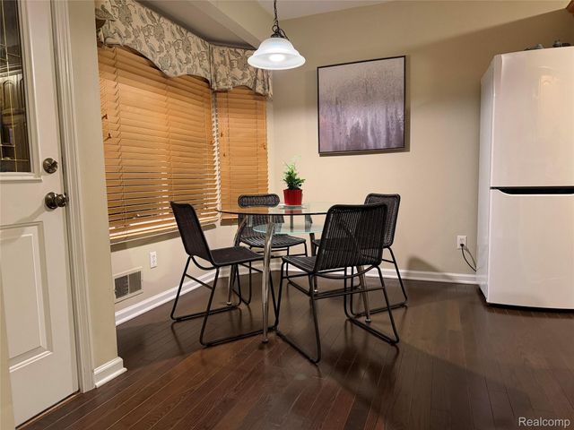 14144 Fairway Street, Livonia, MI 48154
