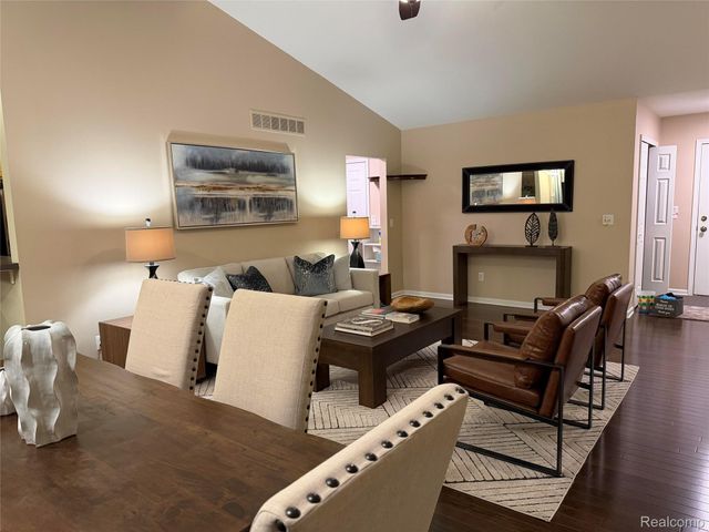14144 Fairway Street, Livonia, MI 48154