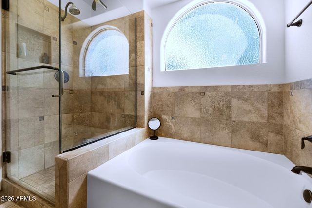 5734 E GELDING Drive, Scottsdale, AZ 85254