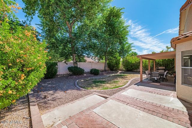 5734 E GELDING Drive, Scottsdale, AZ 85254