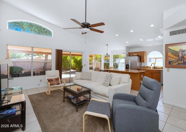 5734 E GELDING Drive, Scottsdale, AZ 85254