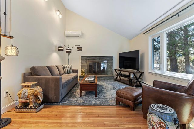 9 Carolan Avenue, Hampton, NH 03842