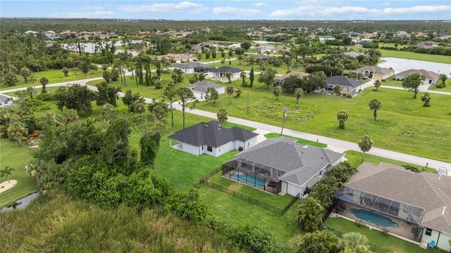 9 TEE VIEW ROAD, Rotonda West, FL 33947