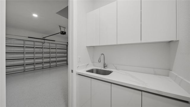 9 TEE VIEW ROAD, Rotonda West, FL 33947