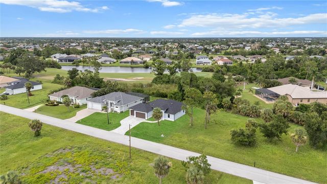 9 TEE VIEW ROAD, Rotonda West, FL 33947