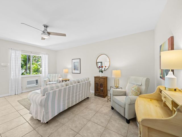 3201 SE 10th St A3, Pompano Beach, FL 33062