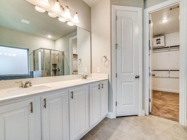2156 Bailey Street, Carrollton, TX 75010
