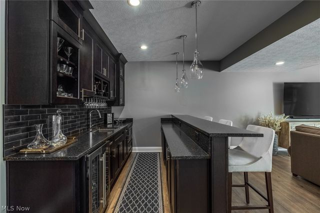 10179 Brookhaven Lane, Brecksville, OH 44141