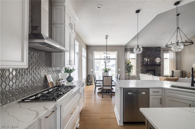 10179 Brookhaven Lane, Brecksville, OH 44141