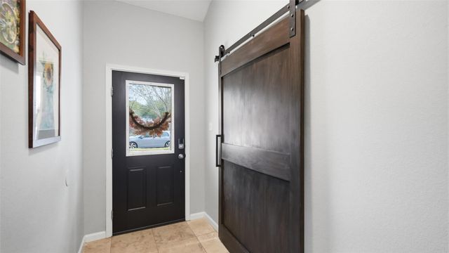5513 Kayview DR, Austin, TX 78749