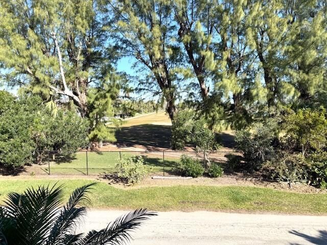 131 N Golfview Road 4, Lake Worth, FL 33460