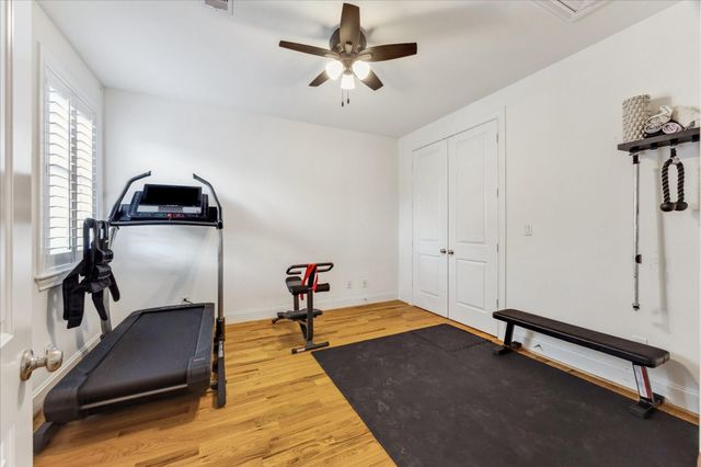 5622 Cohn Meadow Lane, Houston, TX 77007