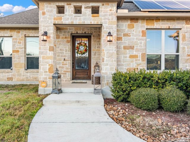 26075 Dull Knife Trail, San Antonio, TX 78255