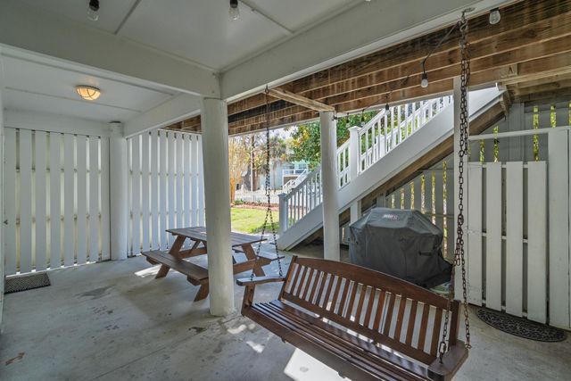 805 Jungle Road B, Edisto Island, SC 29438