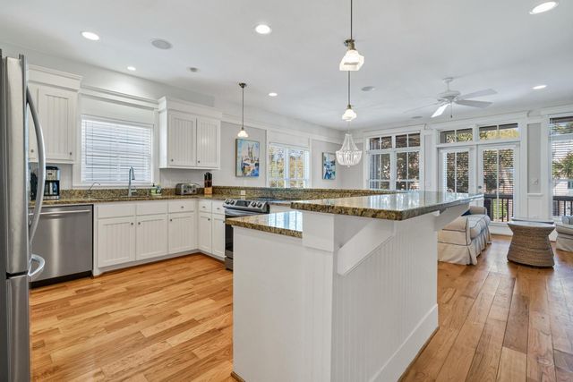 805 Jungle Road B, Edisto Island, SC 29438