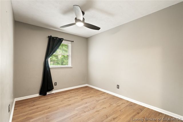 3041 Wooded Way, Jeffersonville, IN 47130