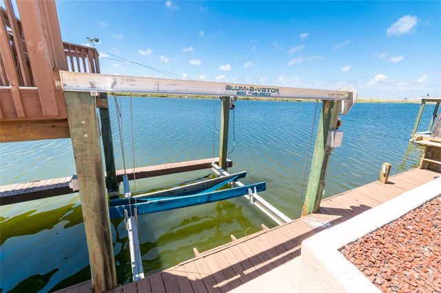 15849 El Soccorro, Corpus Christi, TX 78418