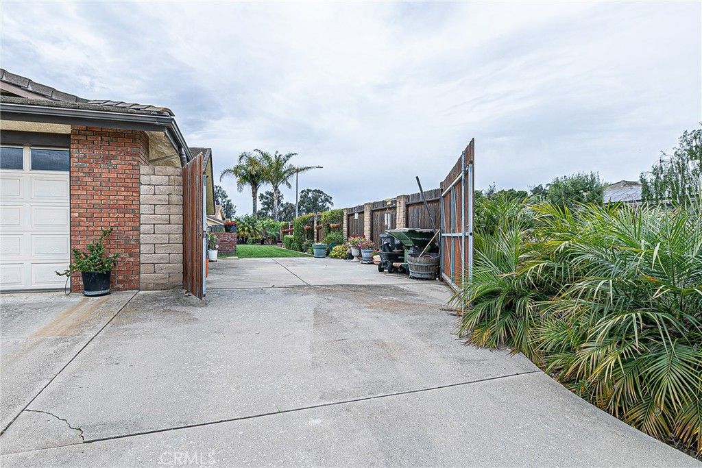 Image 28 of property listing at 4587 Monaco Court, Santa Maria, CA 93455