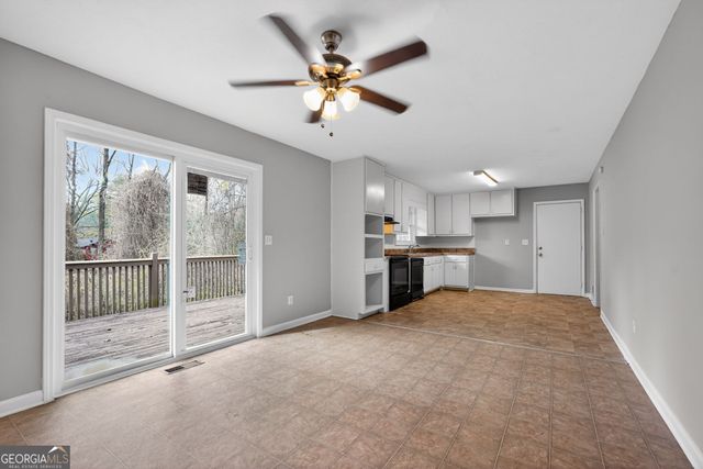 6925 Kimberland Gardens Lane, Lithonia, GA 30058