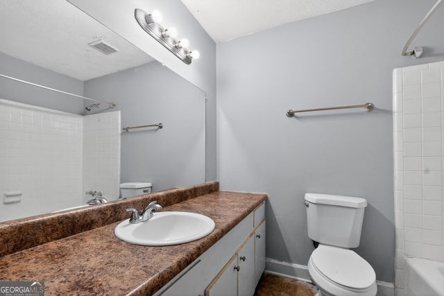 6925 Kimberland Gardens Lane, Lithonia, GA 30058