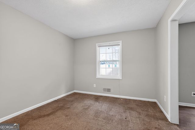 6925 Kimberland Gardens Lane, Lithonia, GA 30058